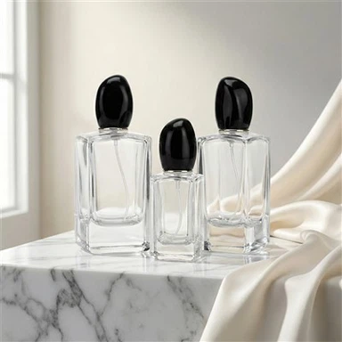 בקבוקי בושם שונים